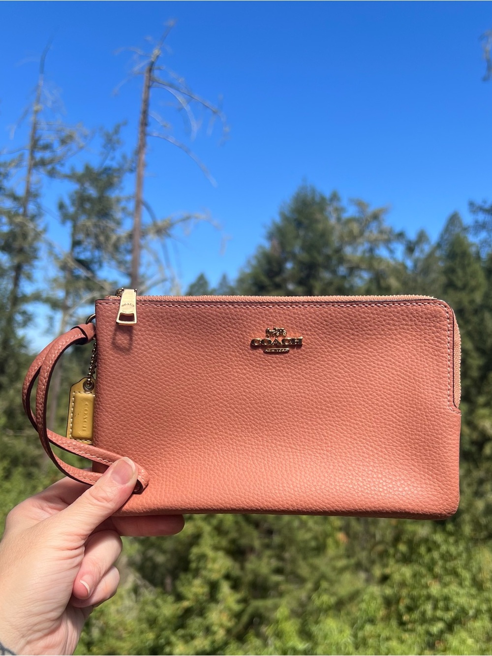 COACH Double Zip Wristlet Wallet Peachy Color w Gold Hardware AUTHENTIC